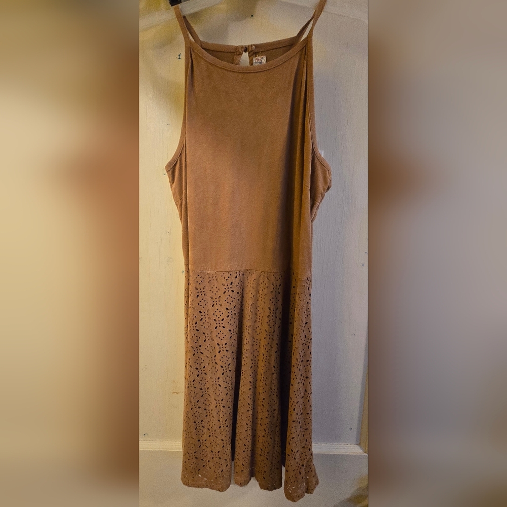 Brown Sleeveless Dress with Lace Detail